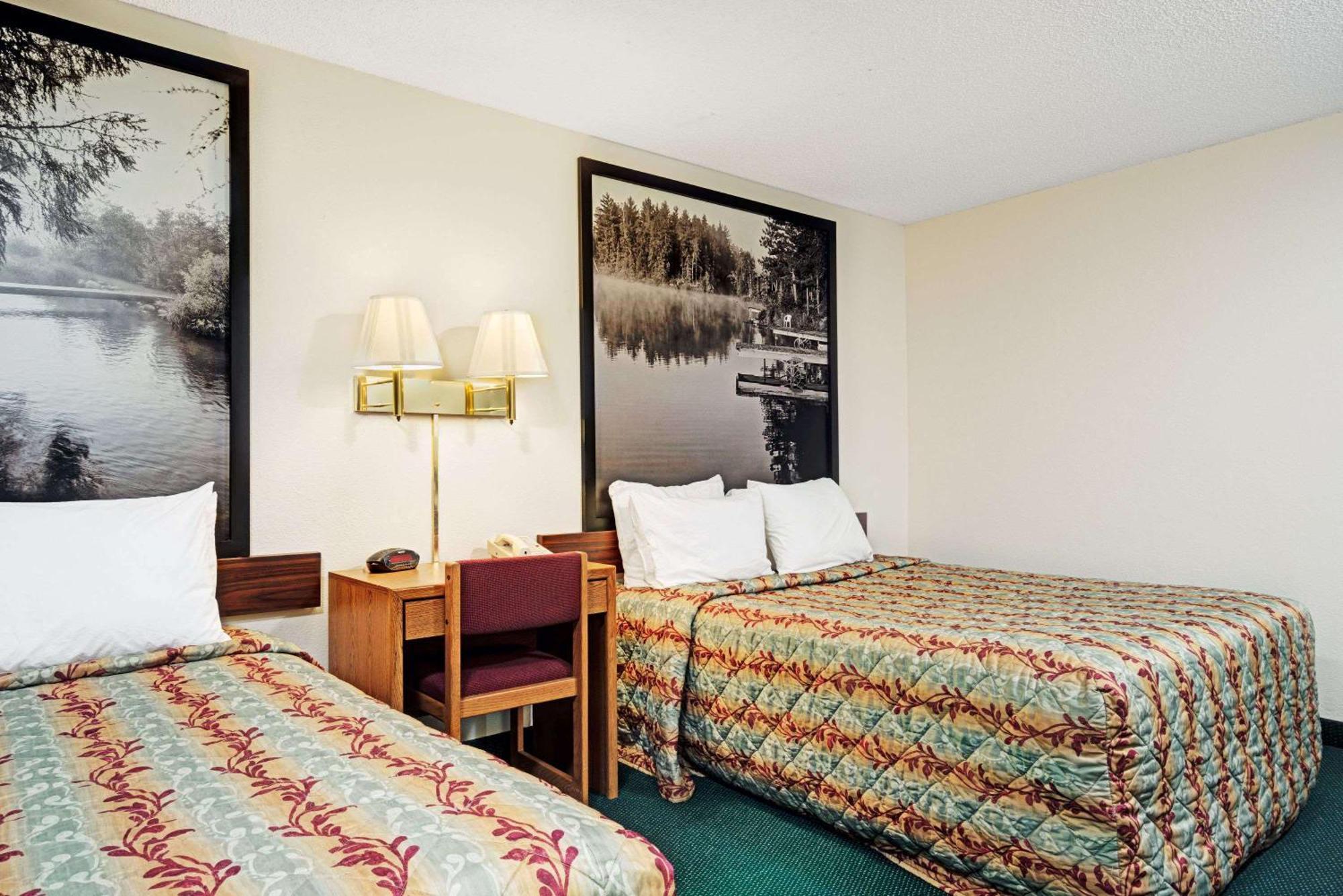 Super 8 By Wyndham Rogers Minnesota Exterior foto